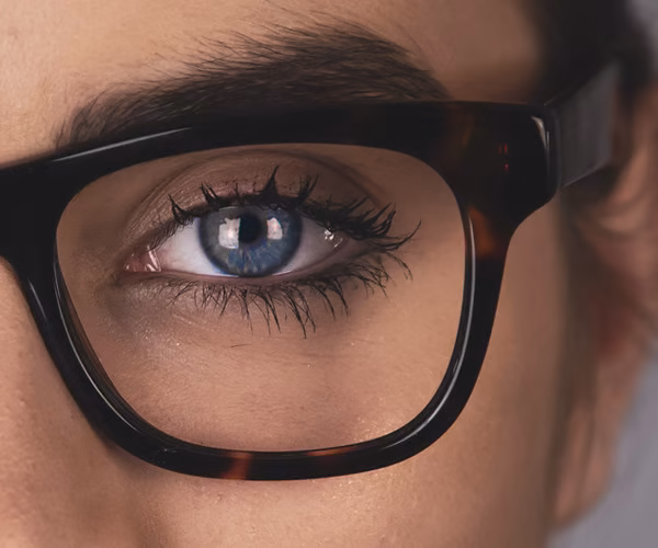 Premium Lens Fitting